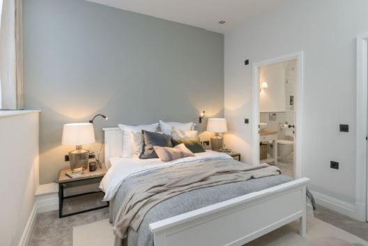 Apartmán One Navy, Bath Exteriér fotografie